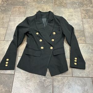 💰Make an offer, bundle and save💰 Elegant Black Blazer with bronze Buttons